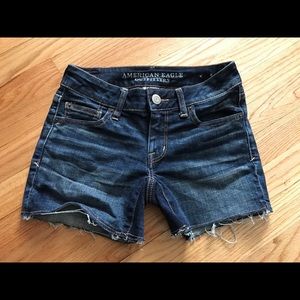 SOLD 💵 American Eagle Jean Shorts